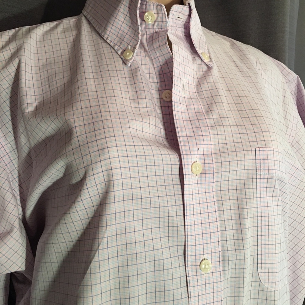 Short sleeve button down basic - Picture 6 of 8